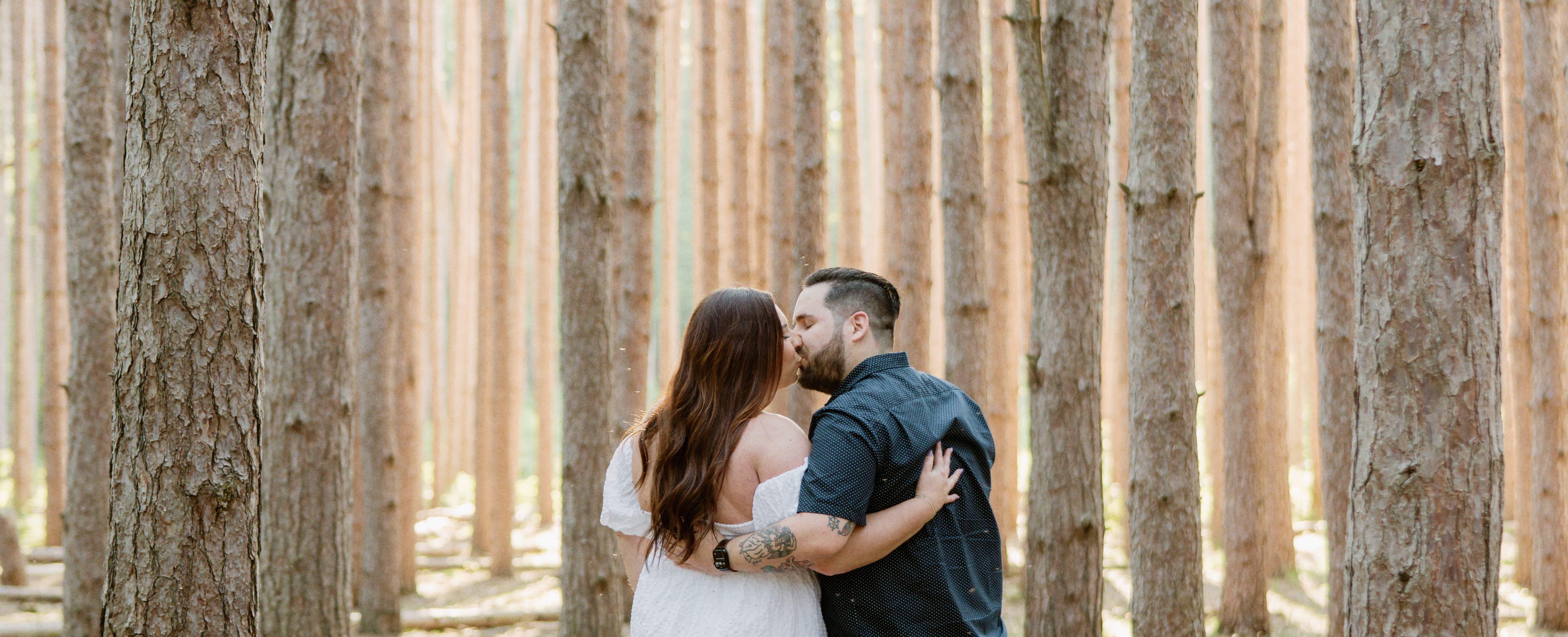 The Wedding Website of Alex Ashworth and Ramón Fischer