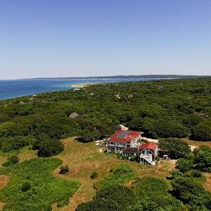 Special Honeymoon Dinner - Outermost Inn