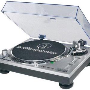 Audio-Technica AT-LP120-USB Direct-Drive Professional Turntable in Silver