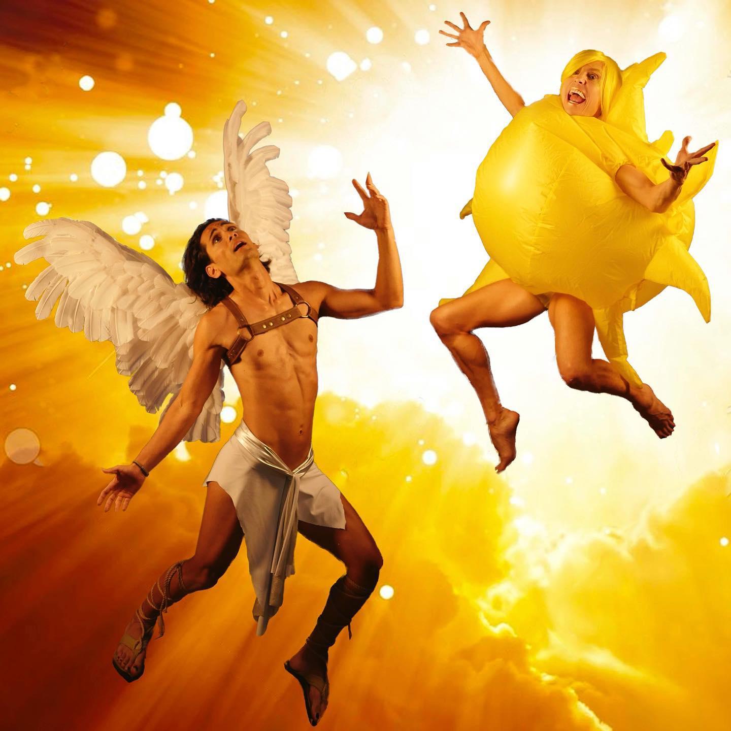 Best costumes winners: Icarus and the sun 🏆 ☀️