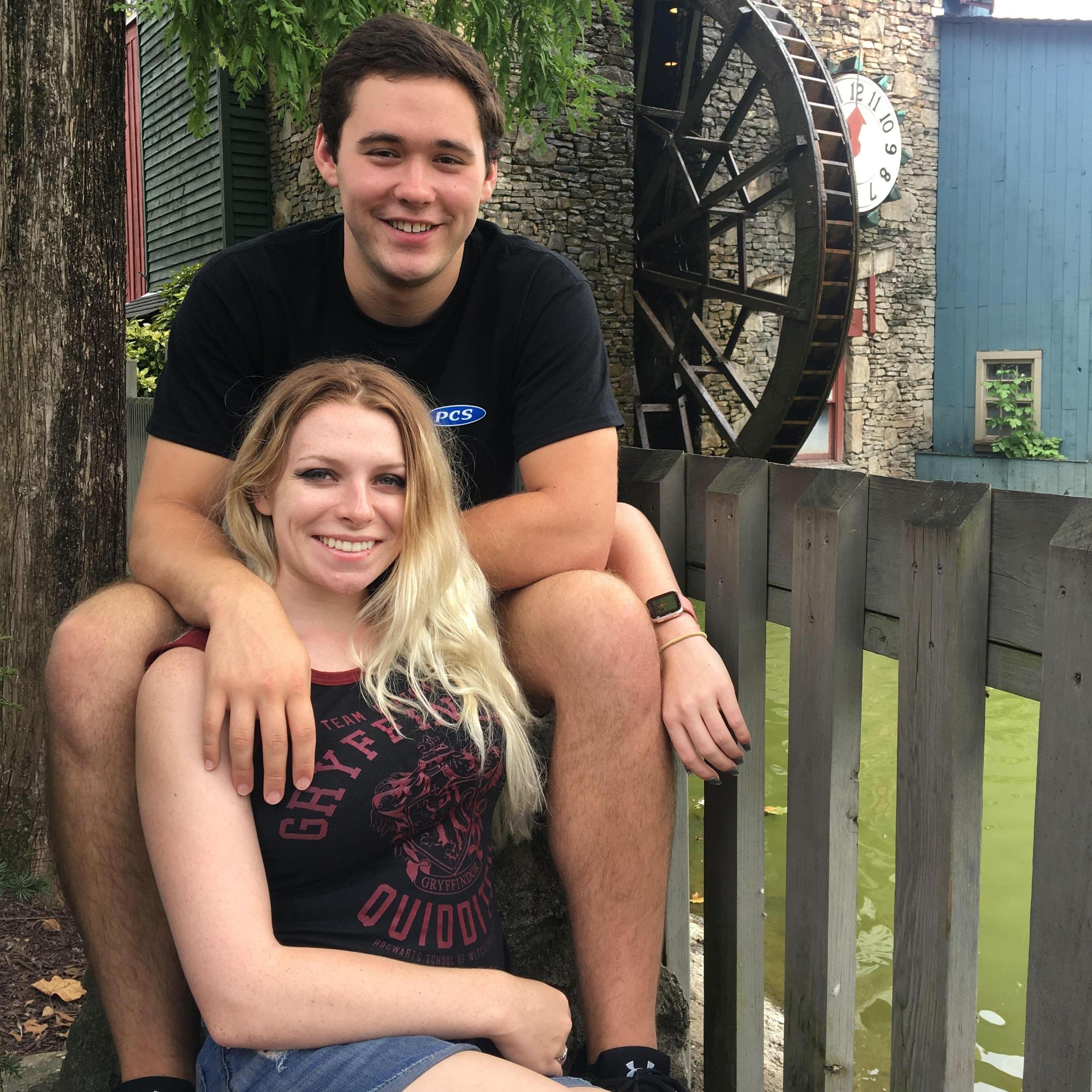 Taking a break on a rainy day during our trip to Dollywood amusement park in Pigeon Forge, Tennessee. (August 15, 2018)