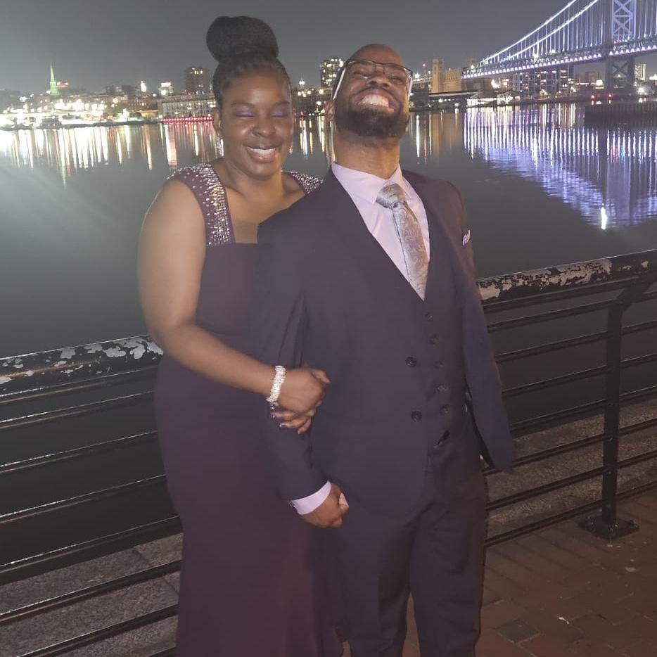 Under the night sky with the city lights behind us, and the love of my life beside me—this is what joy looks like.
#DateNightVibes #LoveAndLaughter #CityLightsAndHeart