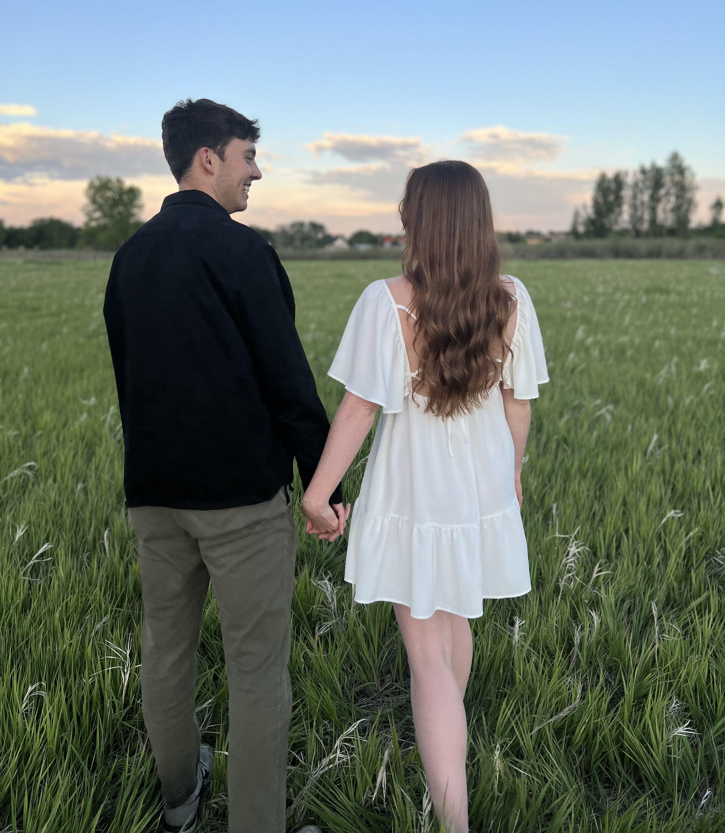 The Wedding Website of Emma Dammarell and Eric Meyer