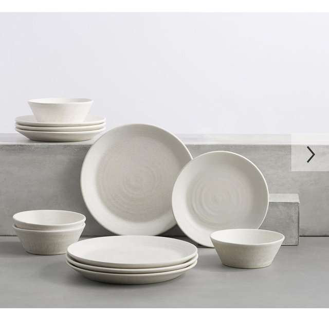 Dinnerware Set