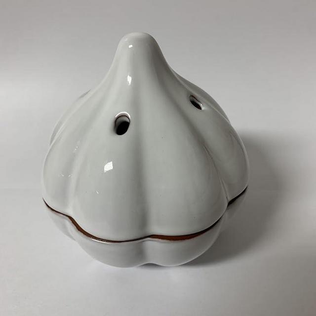 JBK Pottery Garlic Keeper, 4" x 3.5", Keeps Garlic Fresh with Breathable Holes, Glazed Ceramic, Dishwasher Safe
