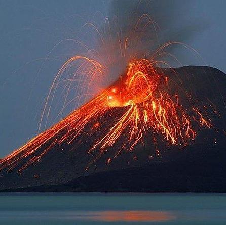 Stromboli Boat Tour (at night)