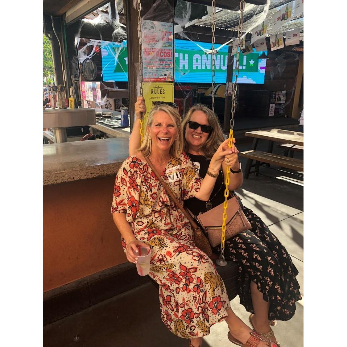 The Moms having a ball in Scottsdale!