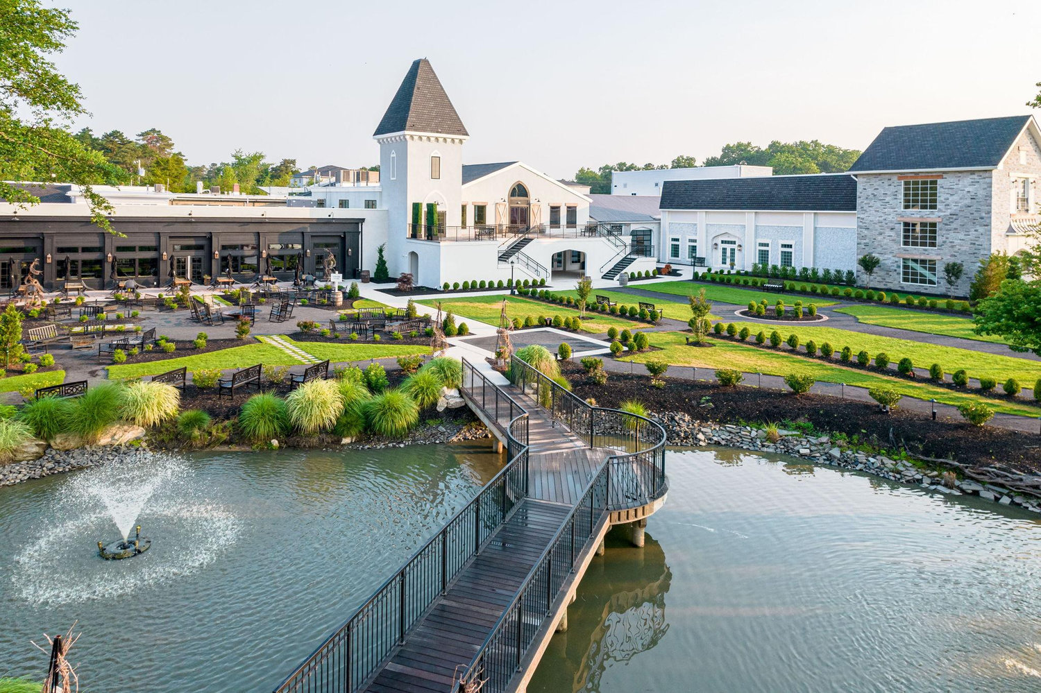 The Wedding Website of Monisha Prakash and Daniel Pineda