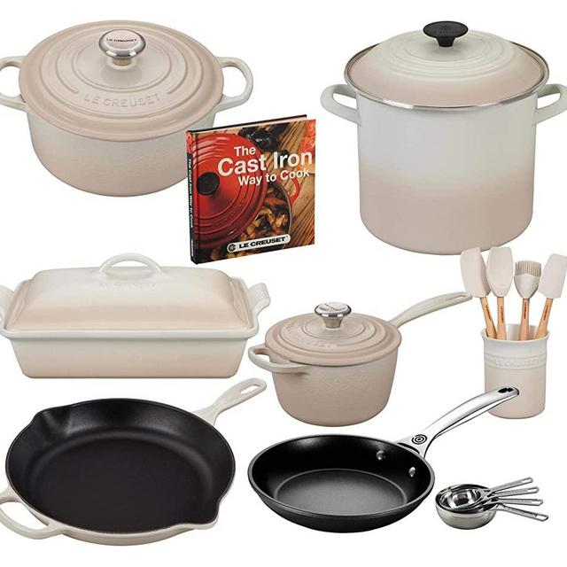 Le Creuset 20 Piece Kitchen Essentials Bundle - Meringue