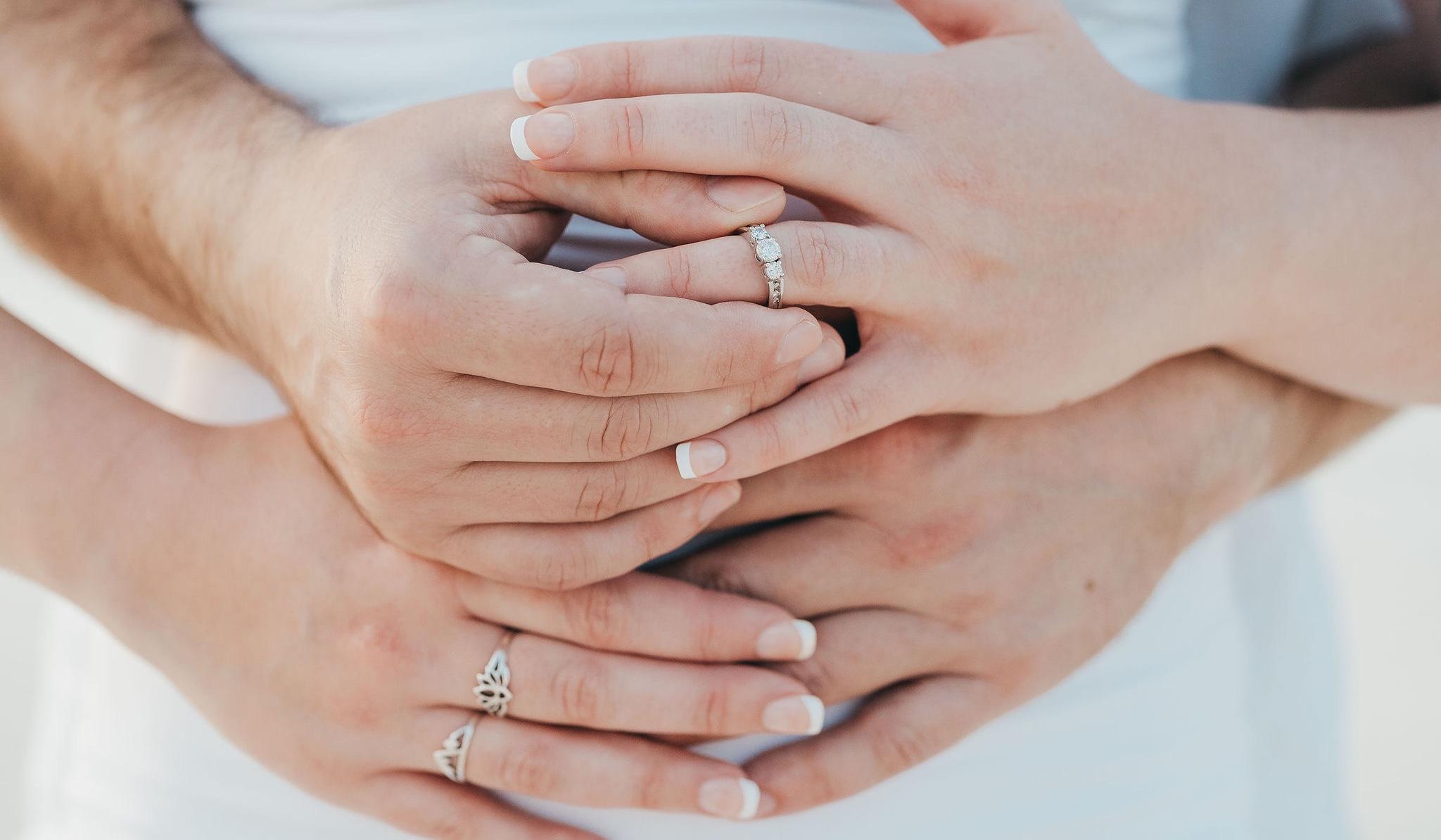 The Wedding Website of Alison Fielder and Casey Drake