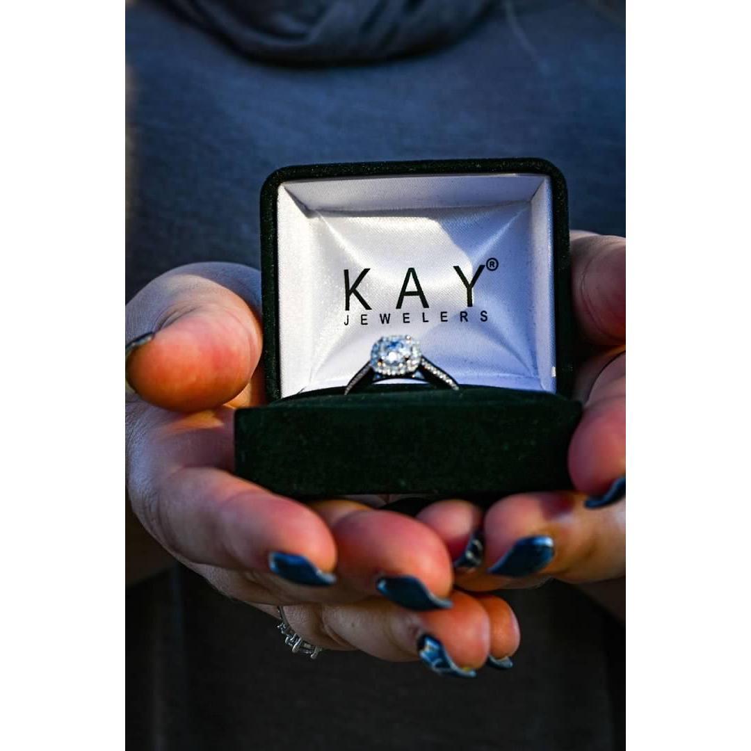 Obsessed with this amazing ring!!