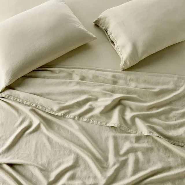 California King 100% Linen Sheet Set Light Olive Green - Casaluna™