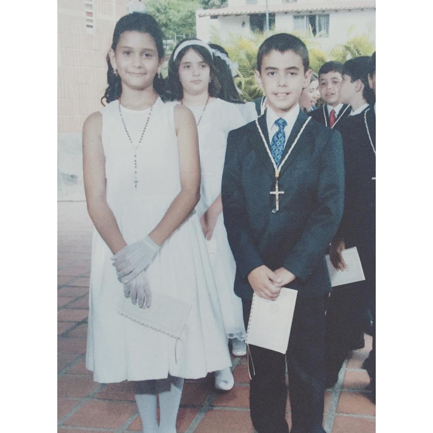Primer comunión, nos toco caminar juntos ◦ First communion, we walked together