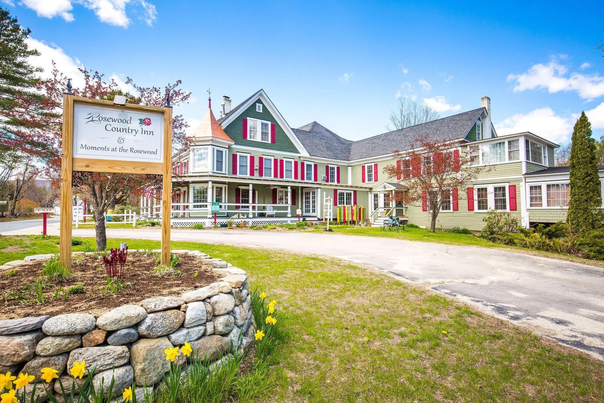 The Wedding Website of Adyla Djehiche and Zachary Armsby