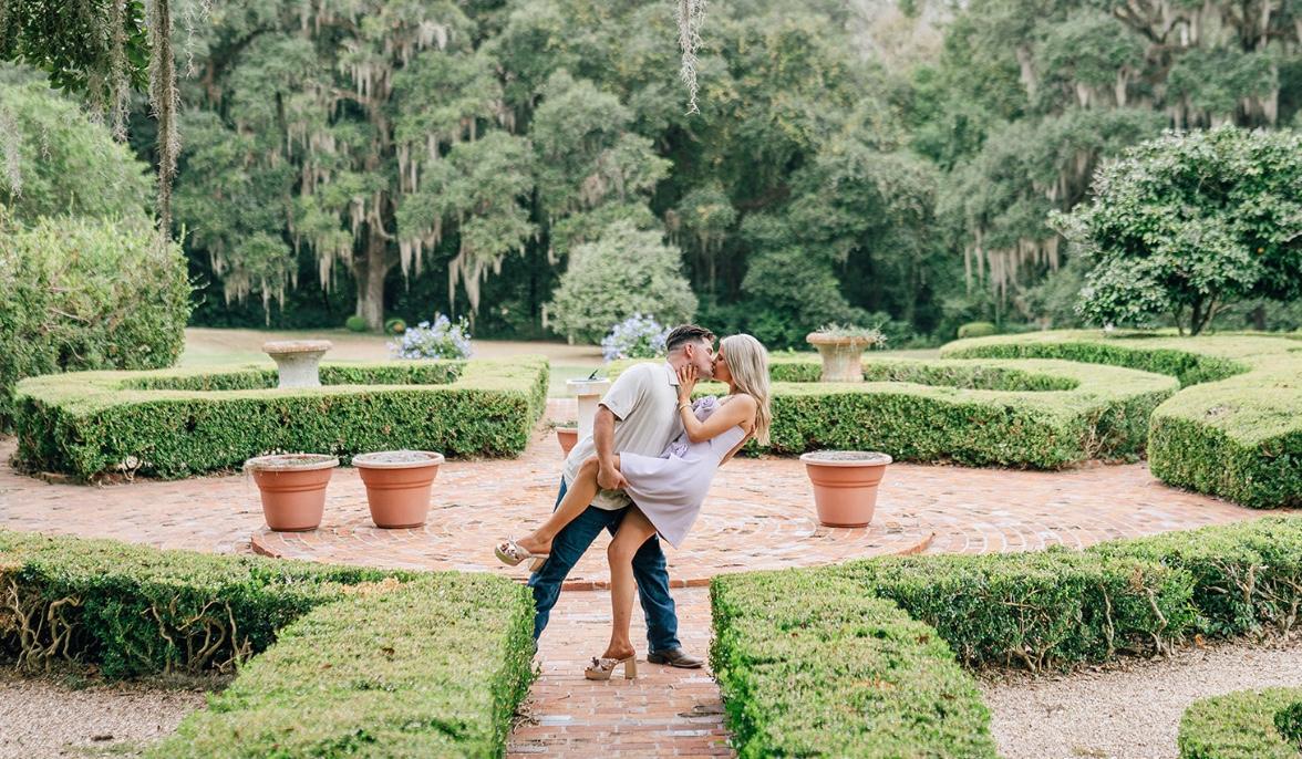 The Wedding Website of Mollie Tanner and Luke Restivo