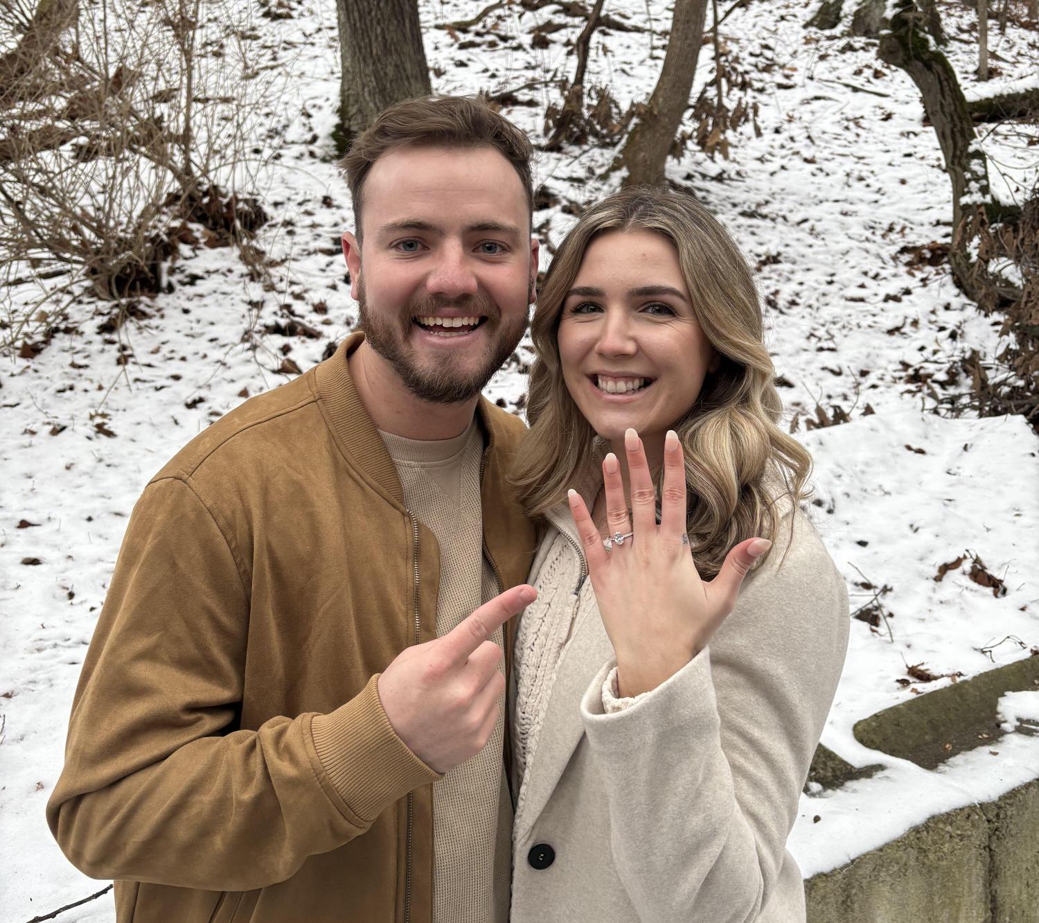 The Wedding Website of Kaylee Palm and Drew Debree