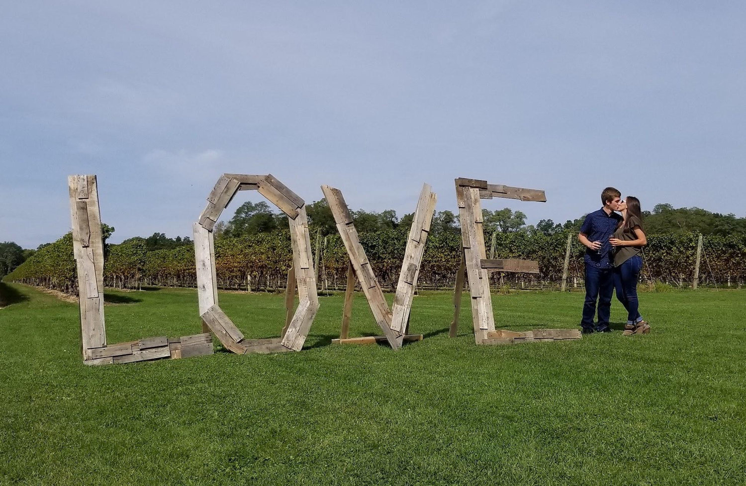 The Wedding Website of Kelly Esteves and Tyler Maciaszek