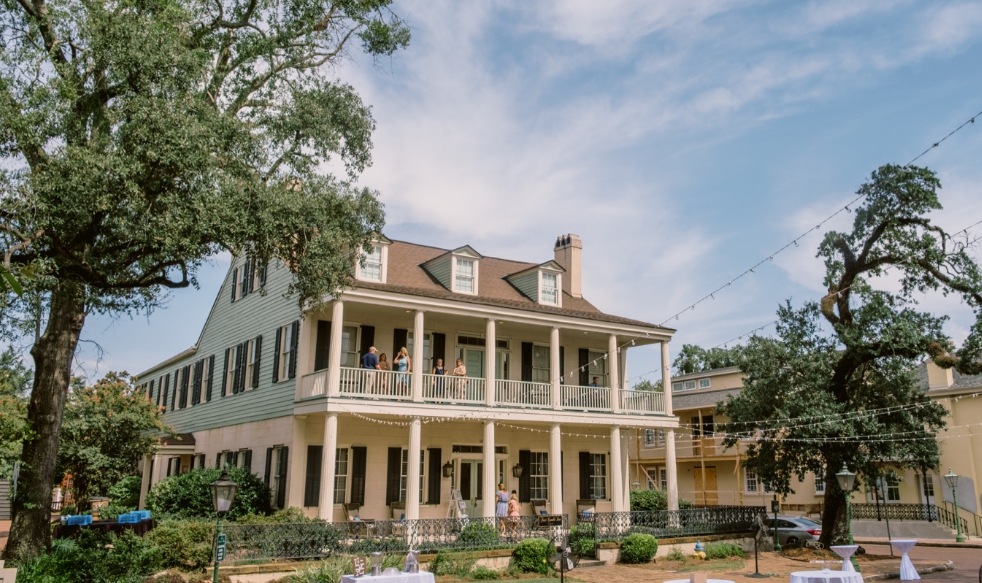 The Wedding Website of Temarie Tomley and Daniel Russell