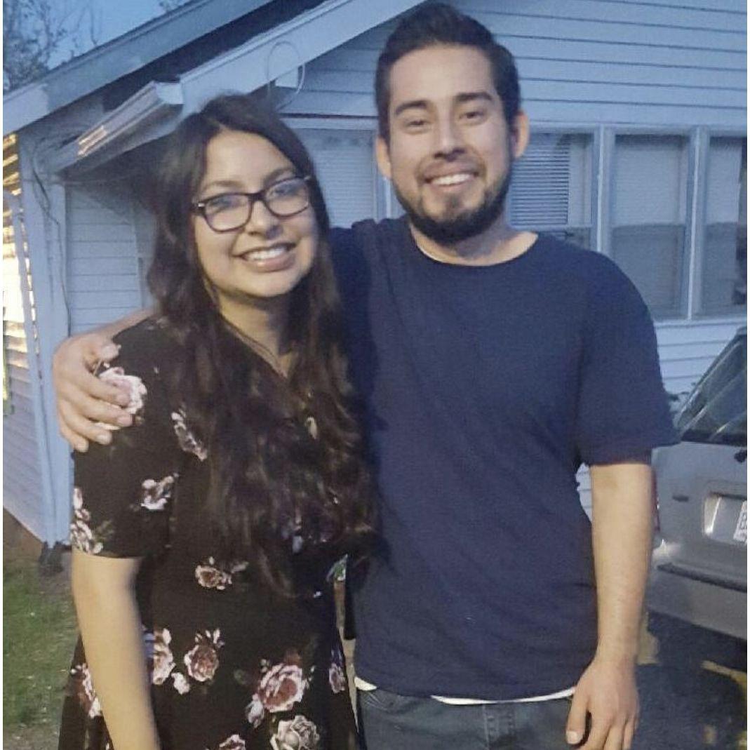 Our First Photo Together - Nuestra Primera Foto Juntos