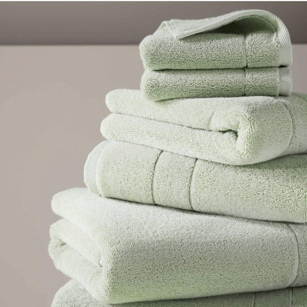 Brooklinen: Super-Plush Turkish Cotton Bath Towels