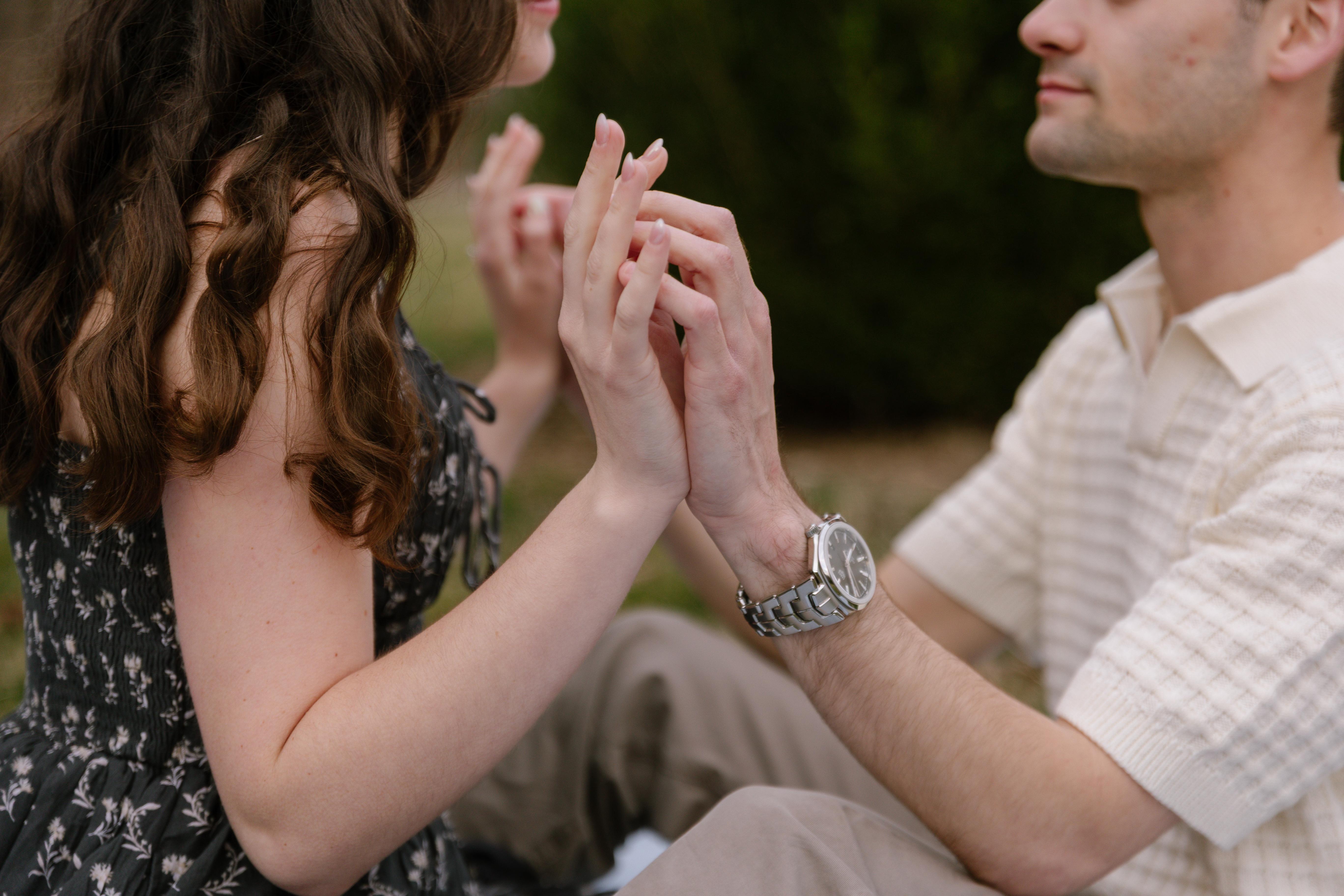 The Wedding Website of Lindsay Hazelwood and Hayden Yates