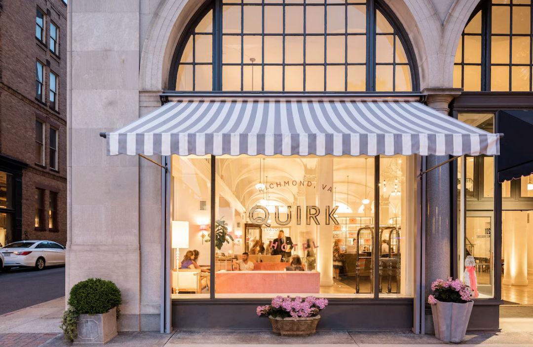 The Wedding Website of Parshya Kavoosi and David Cricchi