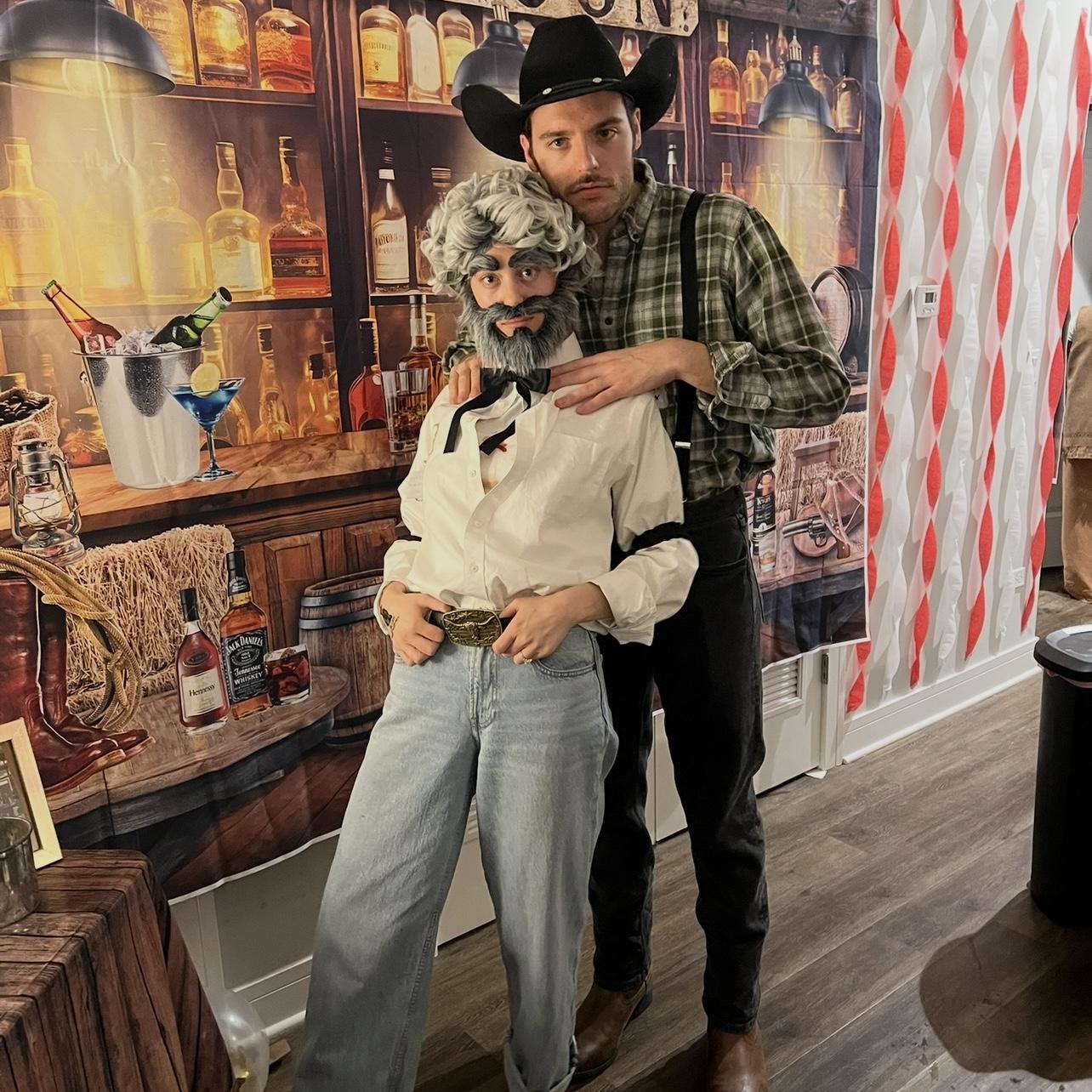 Celebrating George’s 30th birthday with a western themed murder mystery party 🤠