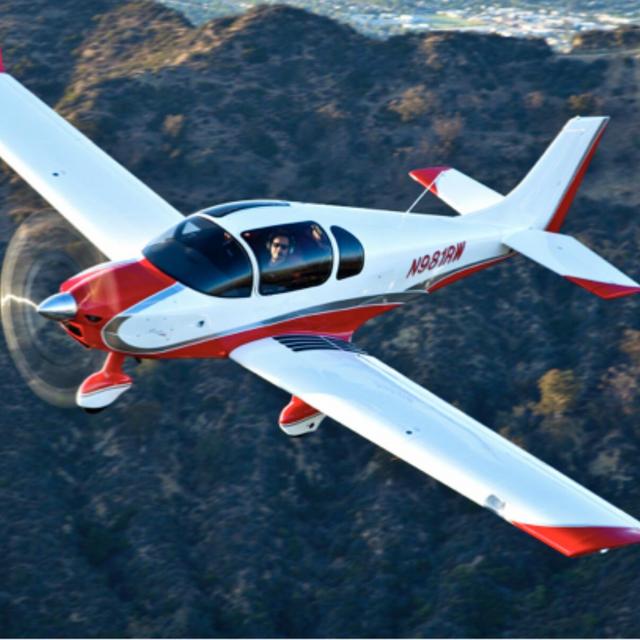 Help Chris&Kelsie build their dream airplane