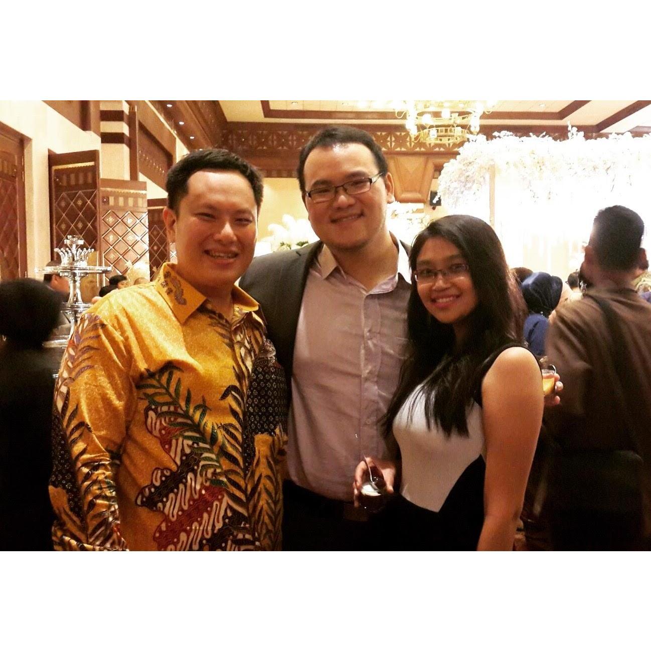 Attending our first Indonesian wedding. Who would have thought that a few years later, it would be our turn?