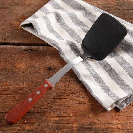The Pioneer Woman Cowboy Rustic Rosewood Handle Nylon Turner