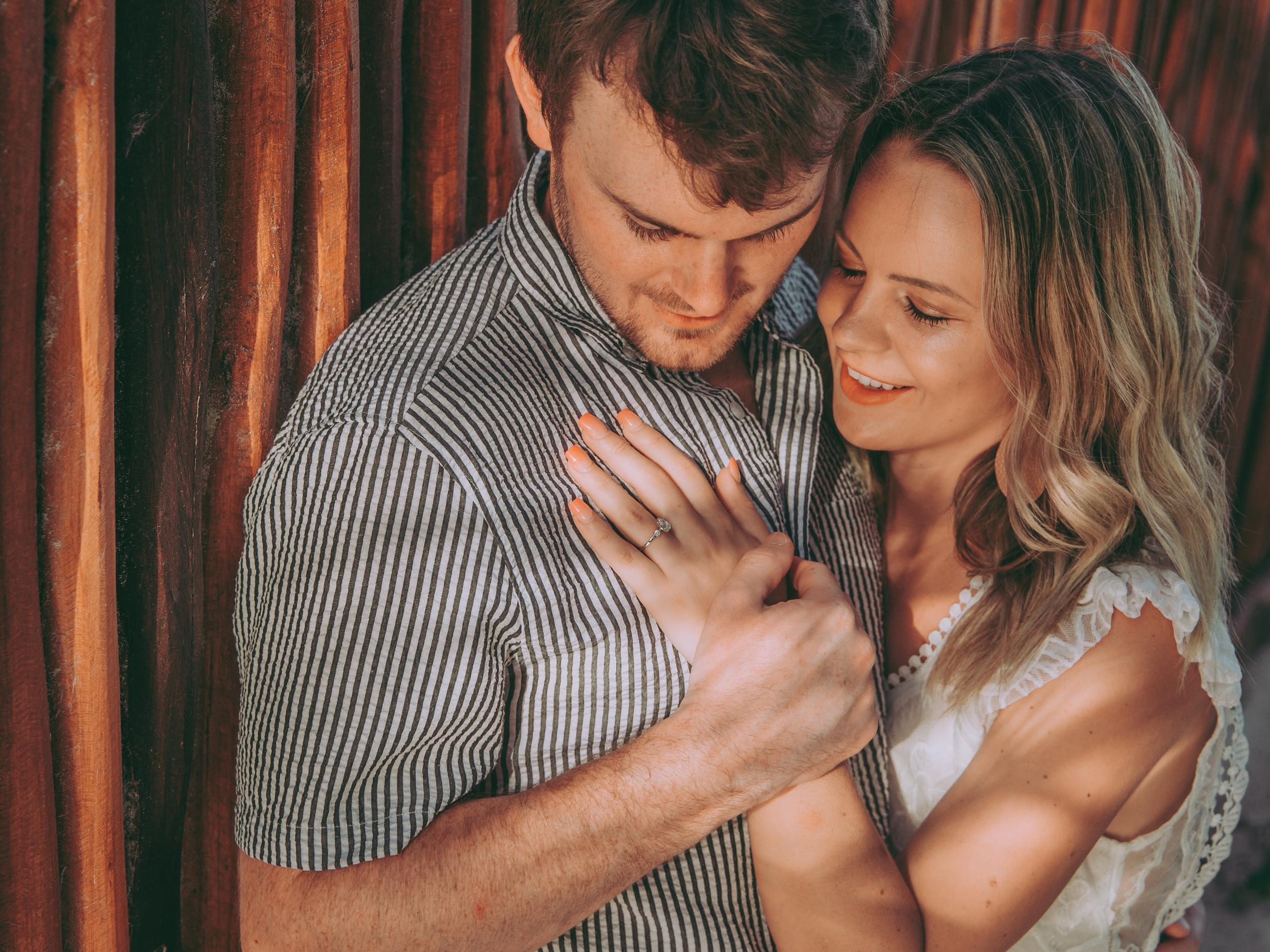 The Wedding Website of Taylor Drew and Austin Drew