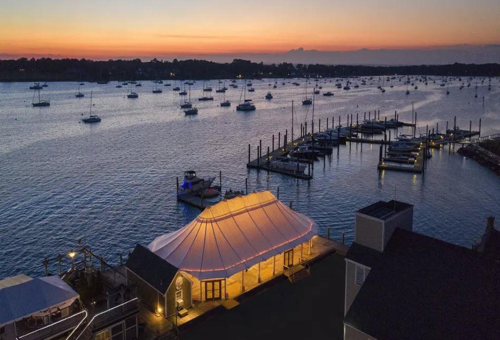 The Wedding Website of Emily Kaufman and Sean White