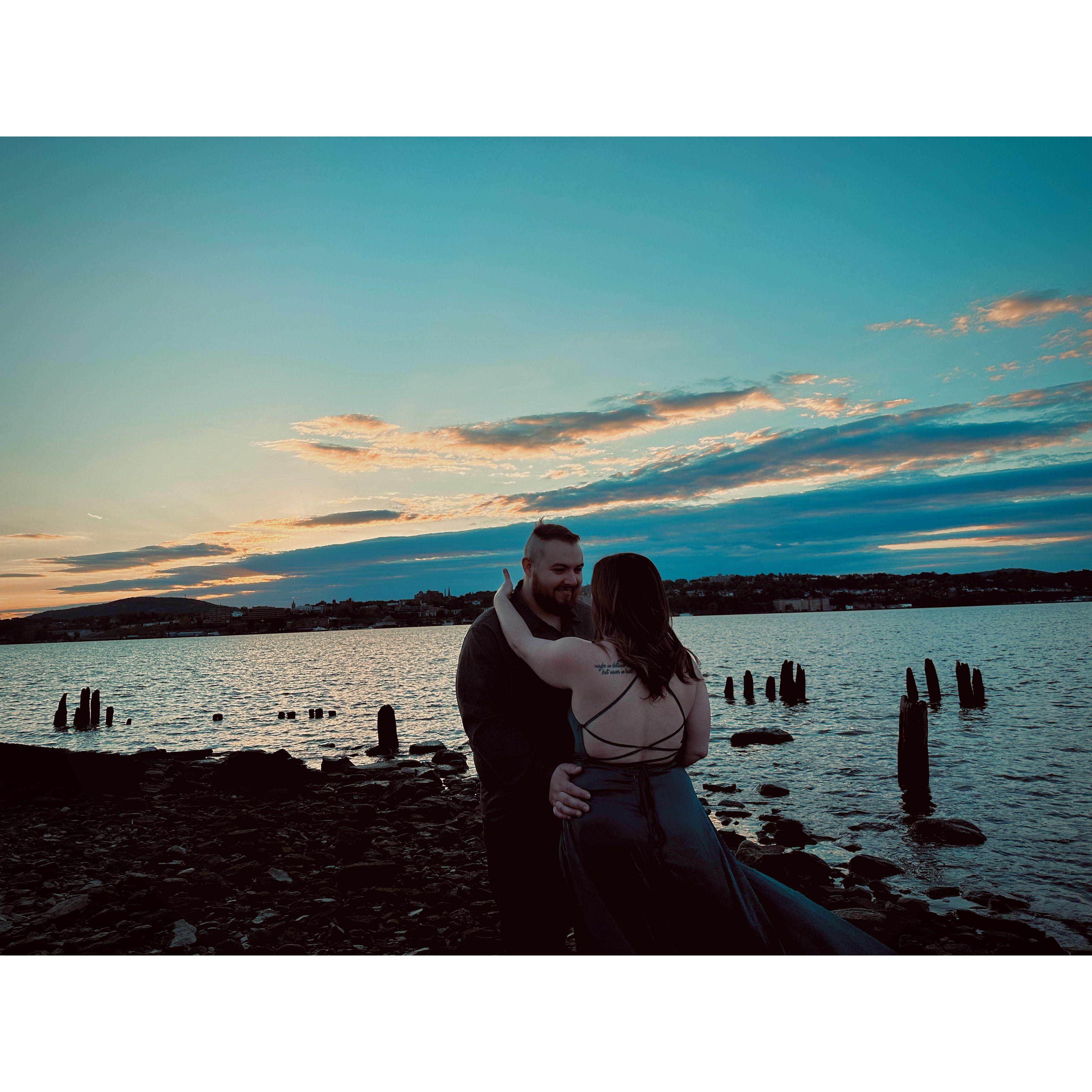 Engagement photos at the Beacon waterfront. Big thank you to Marcus who took these amazing photos.