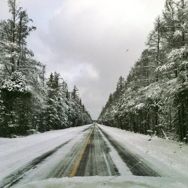 November 26th, 2014:
While travelling the roads of Northern Michigan with Samantha, Emilio stopped to take this magical shot. 📸