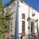 Vine Restaurant & Bar