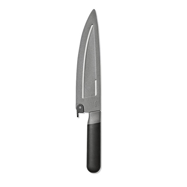 OXO Good Grips 8 in Chef’s Knife with Locking Sheath, Sharp Stainless Steel Kitchen Knife for Chopping, Dicing, and Mincing Herbs and Meat, Cooking Essential with Protective Cover