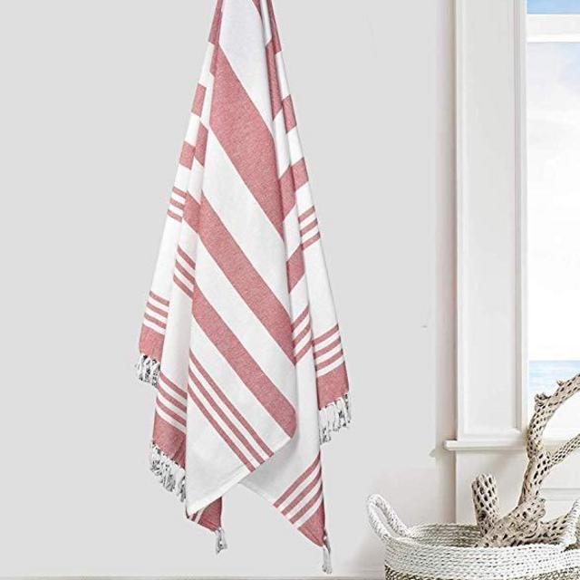 Towels - Soft Durable Absorbent - 4 Pack 36x71 Re