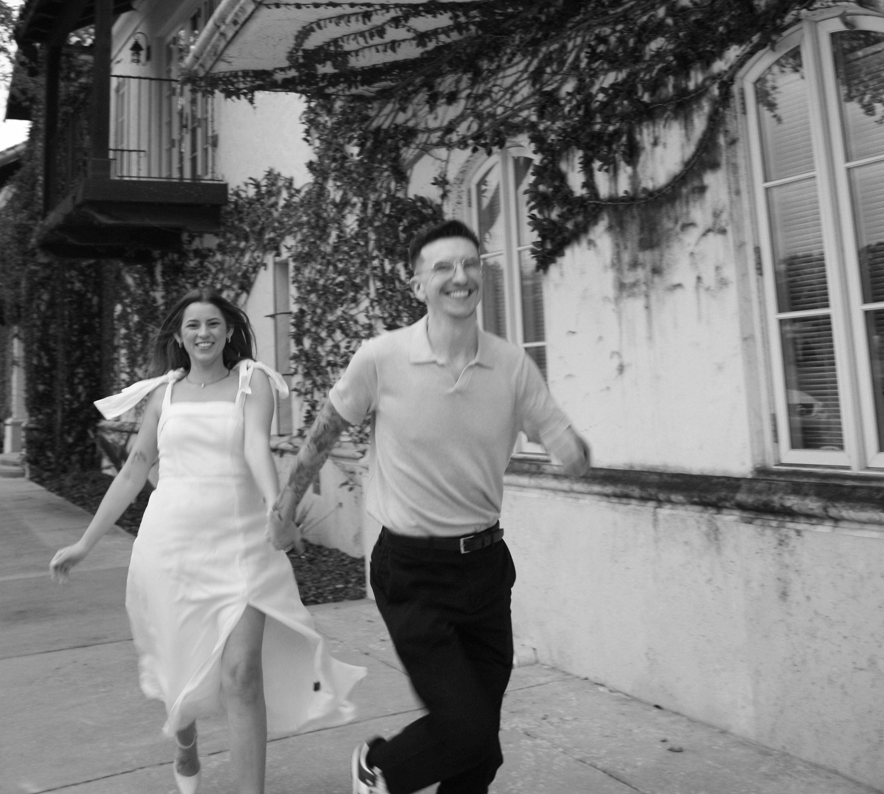 The Wedding Website of Victoria Pierce and Jordan Weeks