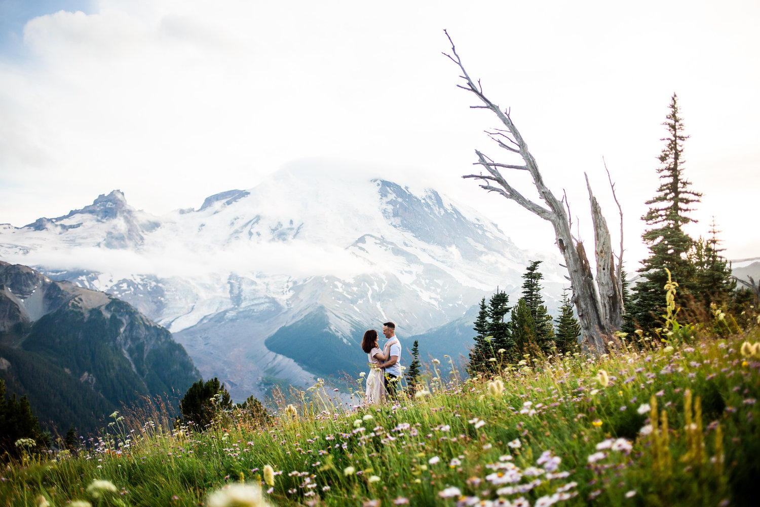 The Wedding Website of Jeanette Traver and Peter Van Steyn