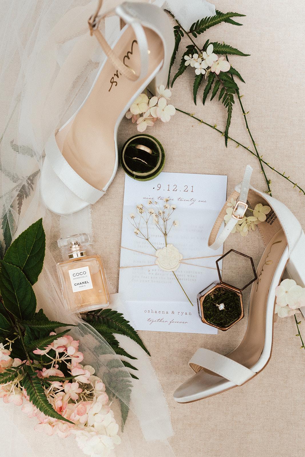 The Wedding Website of Oshaena Conn and Ryan Anderson