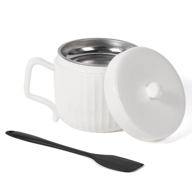 Lunavita Bacon Grease Container with Strainer, Oil Keeper Can for Bacon with Silicone Spatula, Crackle Glaze Fat Container Keeper with Easy-Grip Handle (White)