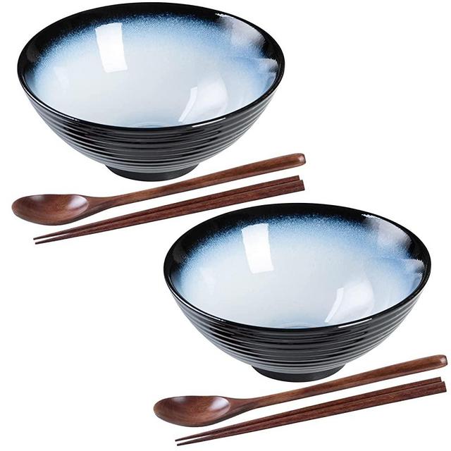 HOKELER Ceramic Japanese Ramen Bowl Set, 2 Sets 8 inch 40 Ounce Asian Pho Udon Noodle Bowls with Spoons and Chopsticks (Black & Blue)
