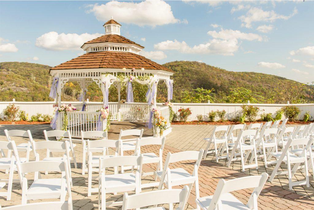 The Wedding Website of Ayesa Depalma and Brandon Tong