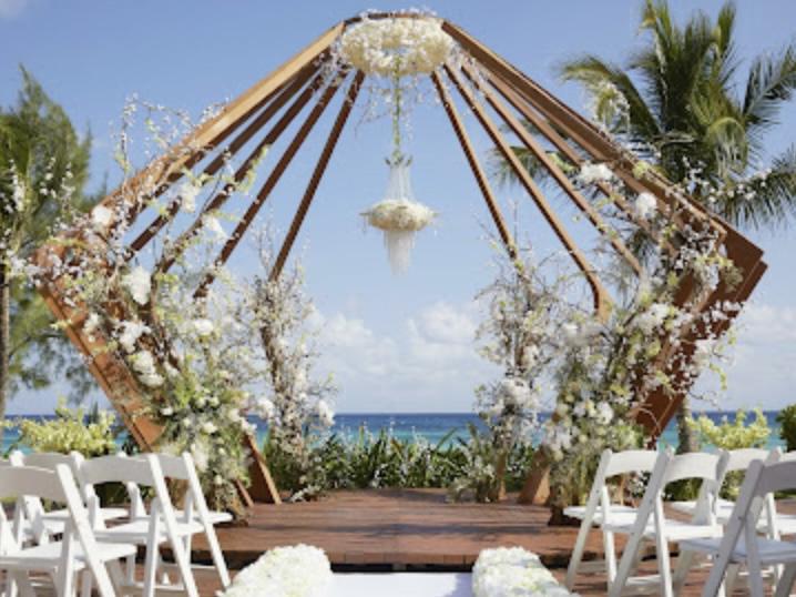 The Wedding Website of Vanessa Martinez and Nicholas Warin
