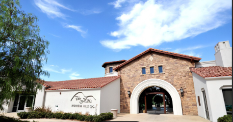 The Wedding Website of Esmeralda Diaz De Leon and DaVon Bell