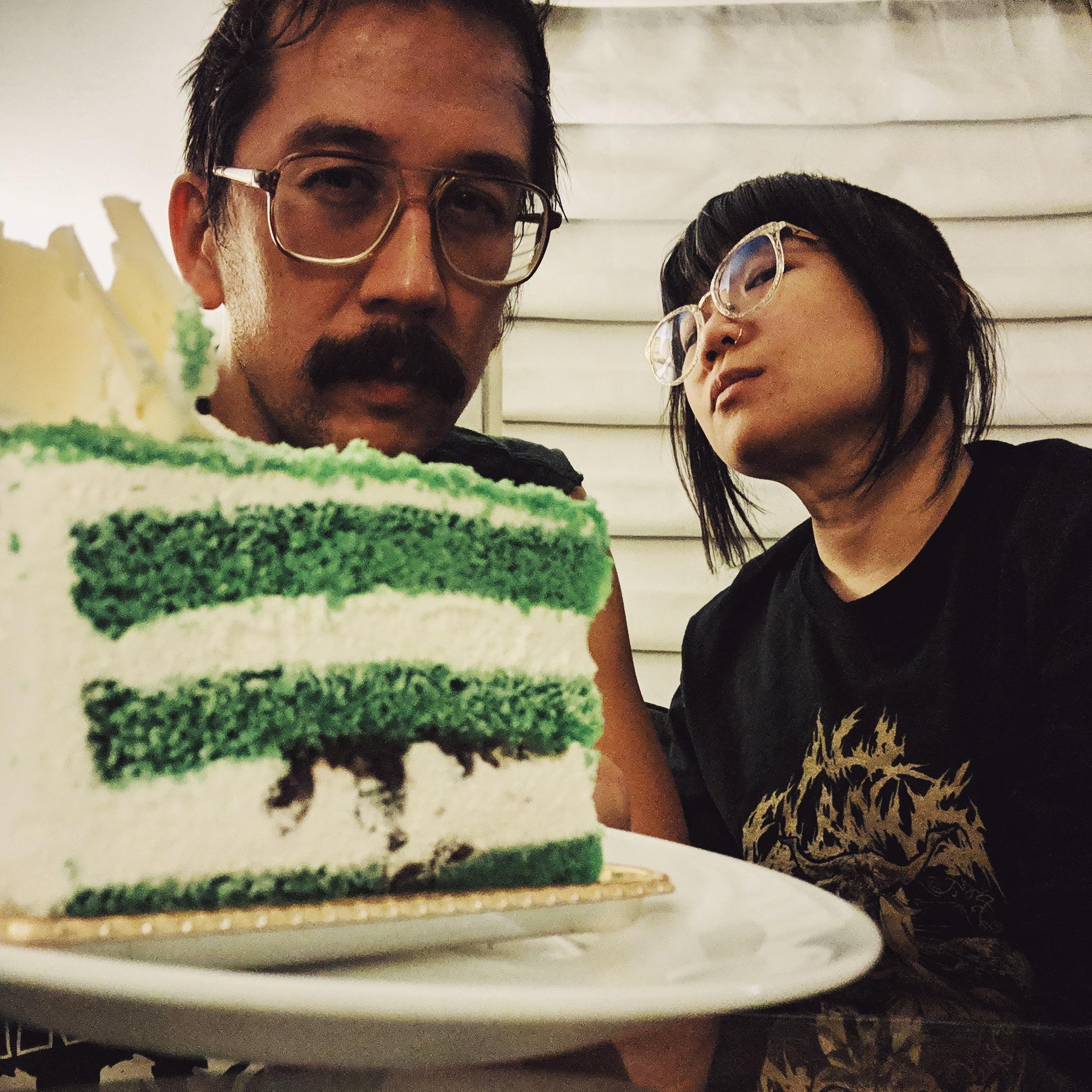 we love cake