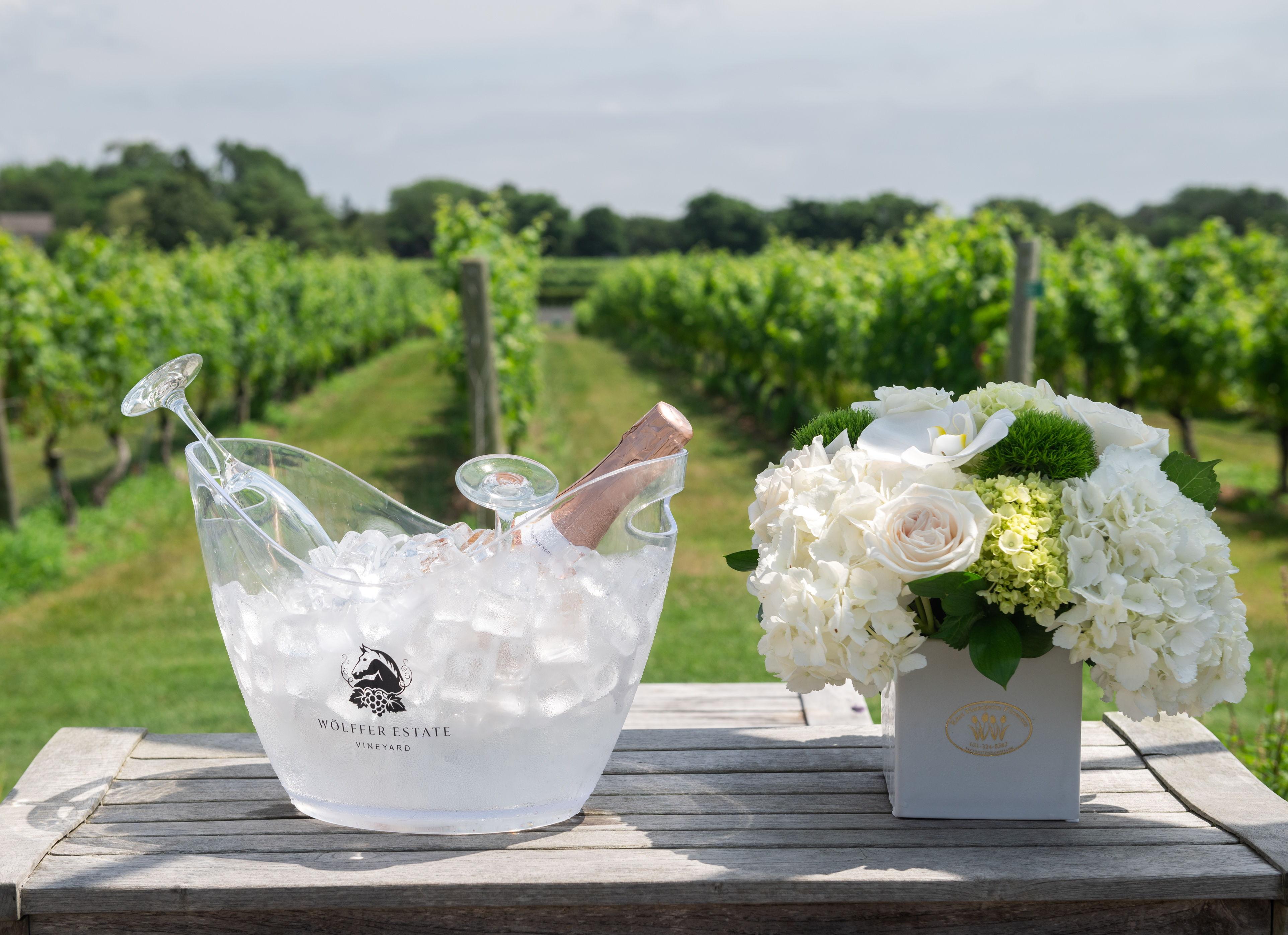 The Wedding Website of Lauren Freidhof and Santi Lara