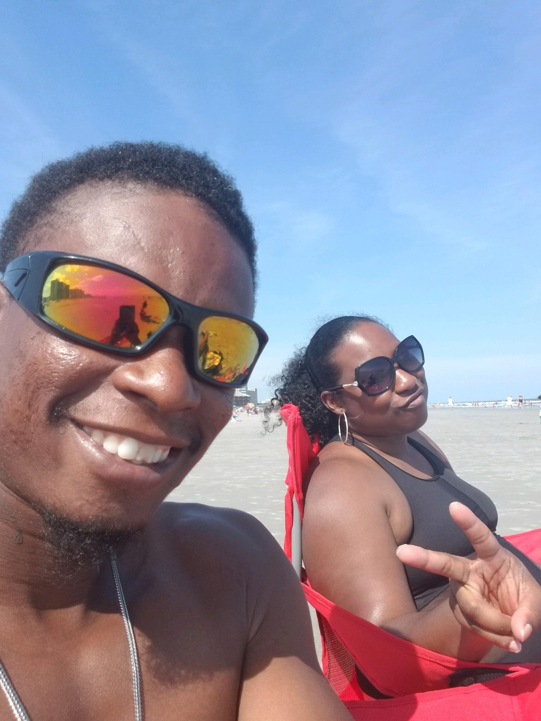 The Wedding Website of Tovonna Lee and Ryan Burris
