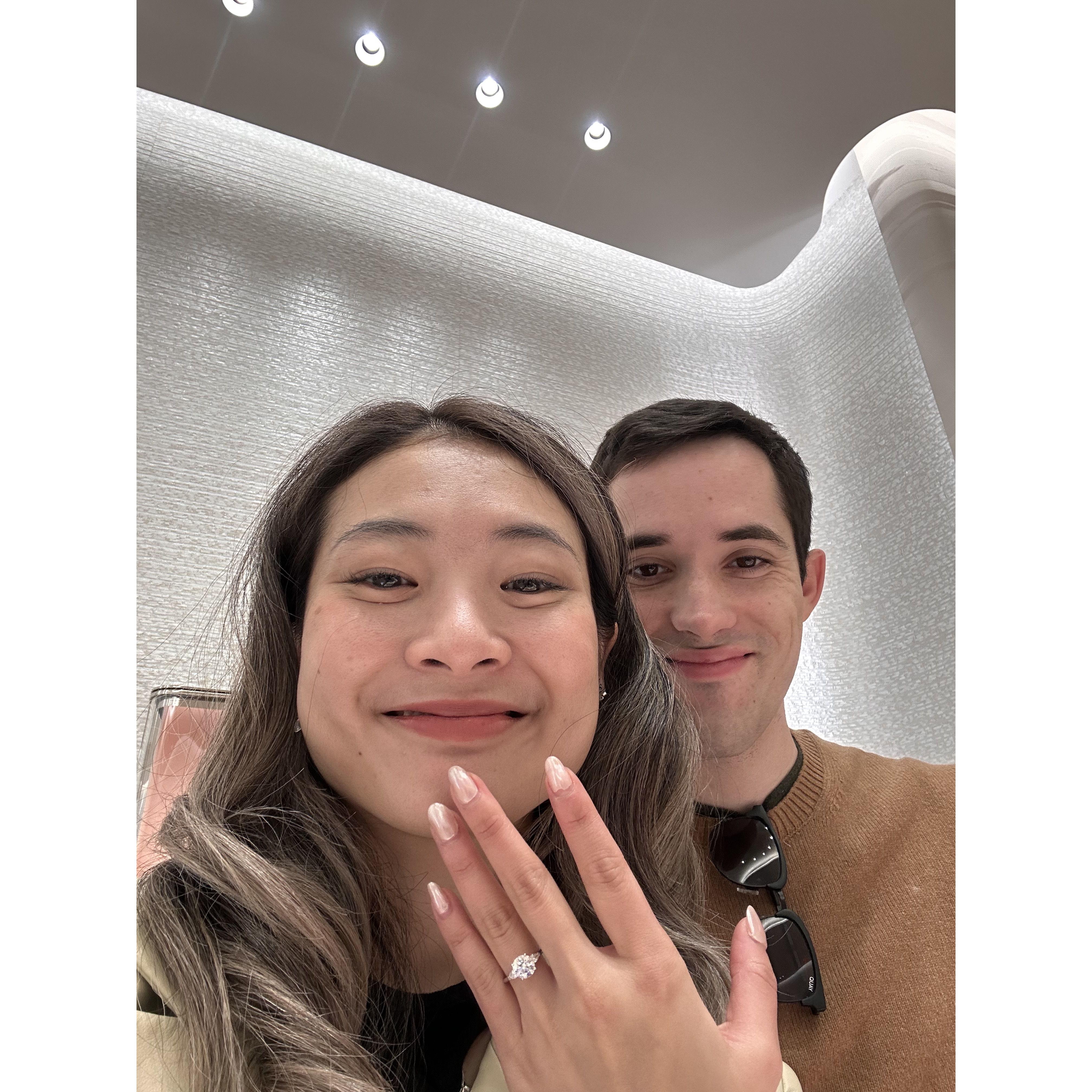 Just another day strolling in the mall with a lil sparkle