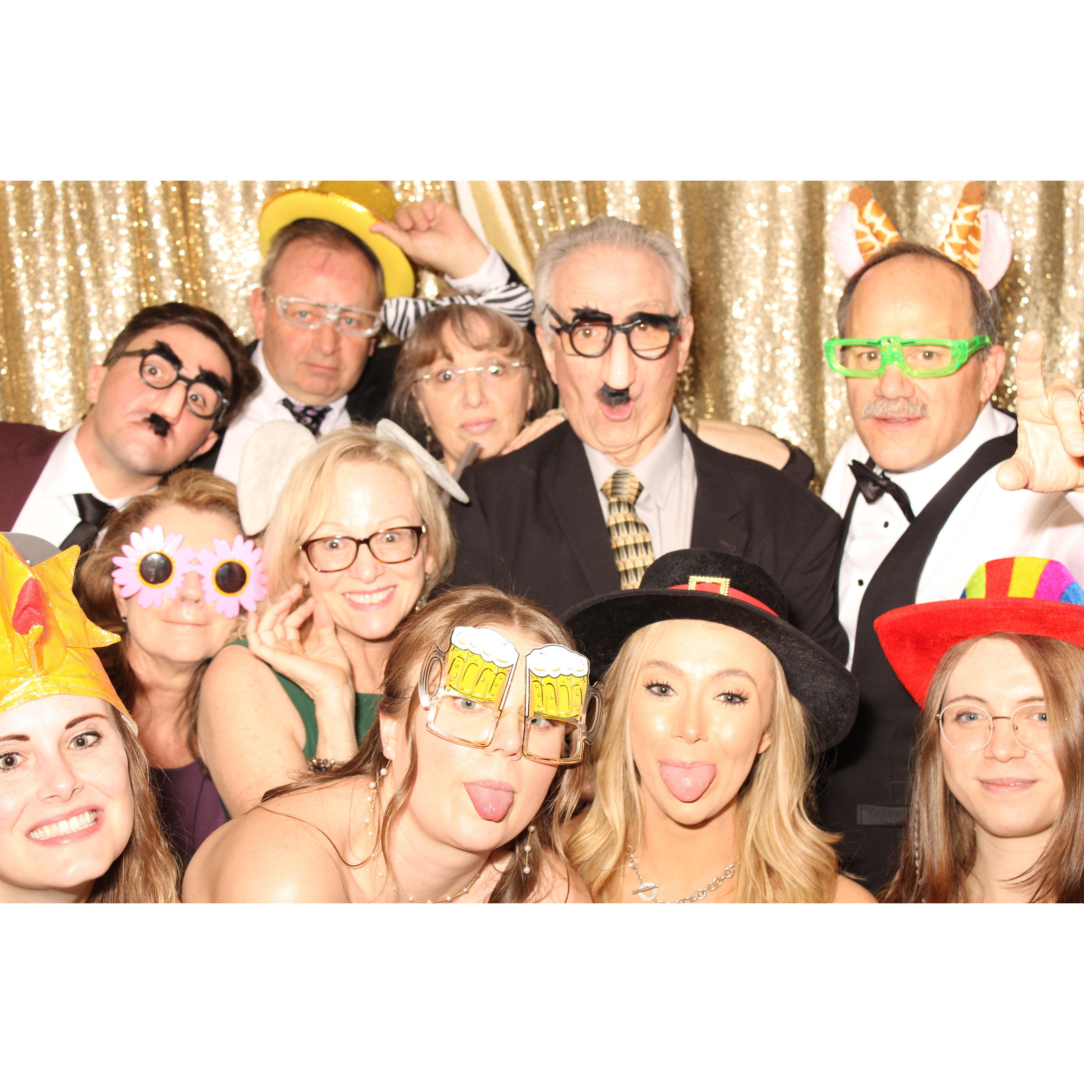 The Lombardi clan celebrating Derrek & Sierra's wedding. A truly photogenic bunch.
